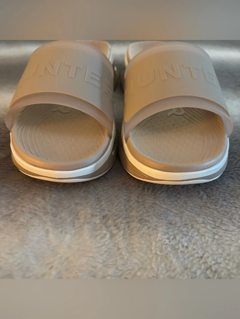 Hunter Geneva Beige Slide Sandals Wave Sole Comfort Slides Size 10